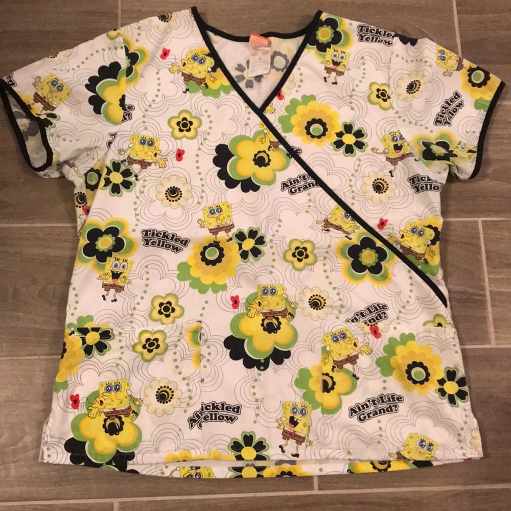 Scrub top Spongebob with flowers and black